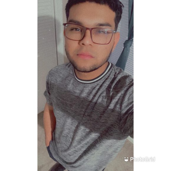 Profile Picture of Wilson Alvarado (@wilsonalvara803) on Poshmark