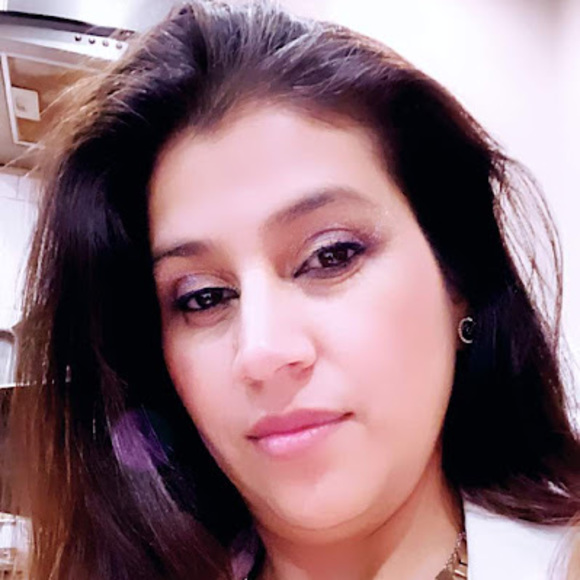 Profile Picture of Luz Saucedo (@saucedoluz2019) on Poshmark