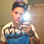 Profile Picture of Joey Davila (@nicafreshtodef91) on Instagram