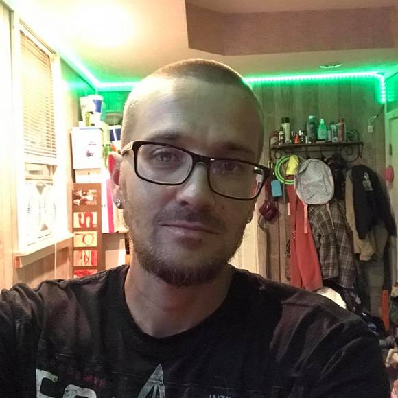Profile Picture of Joshua Sparks (@jsparks1218) on Poshmark