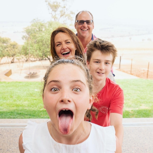 Profile Picture of Jackie Smirl (@waandj) on Poshmark