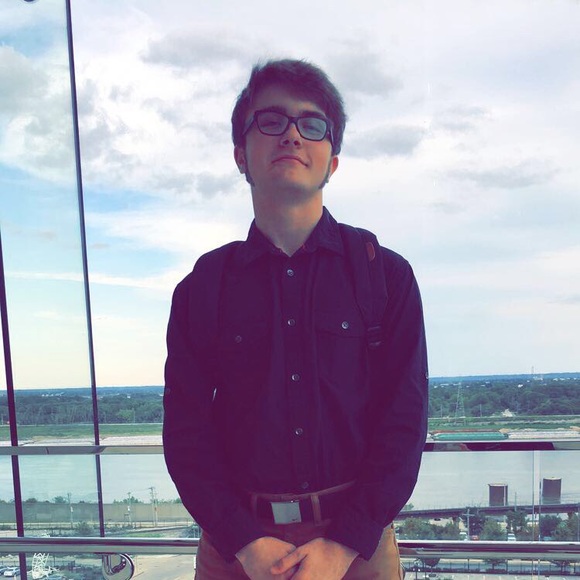 Profile Picture of Braden Dippel (@bdip19) on Poshmark