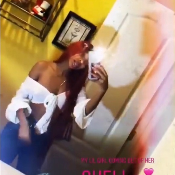 Profile Picture of Jazmyne Washington (@jazmyne1_) on Poshmark