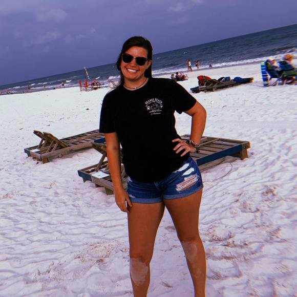 Profile Picture of Mackenzie Brewer (@mackenziebre743) on Poshmark