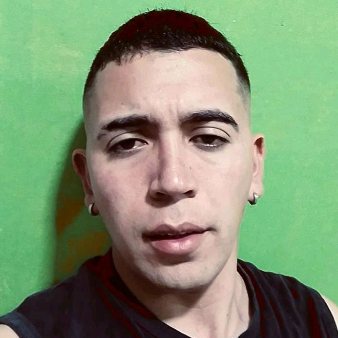Profile Picture of Robin Ferria (@robinferria) on Tiktok