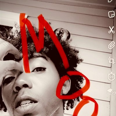 Profile Picture of Muna Lee (@MunaLee2) on Twitter