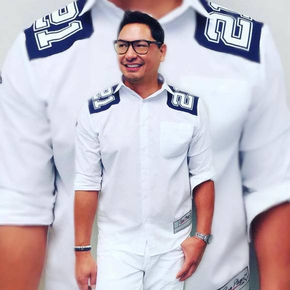 Profile Picture of Emmanuel Lim (@emmanuel_lim) on Poshmark