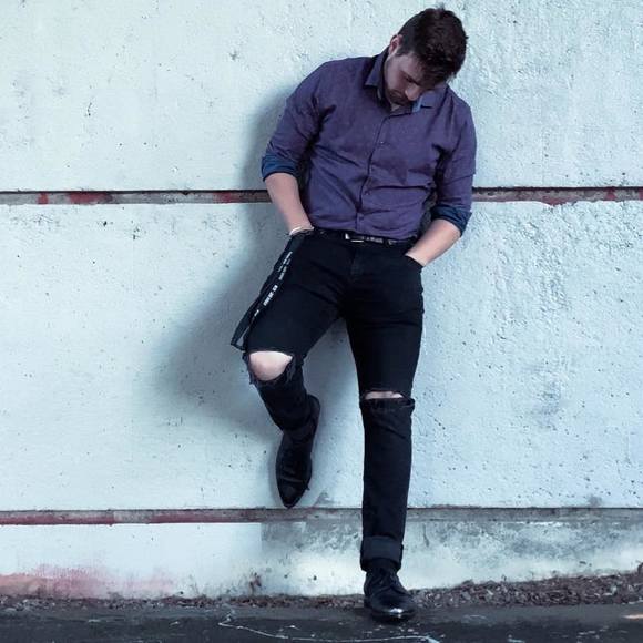 Profile Picture of Nathan Oberg (@ncoberg) on Poshmark