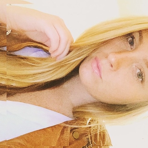 Kiersten Mann - Poshmark Profile Picture of Kiersten Mann (@kierstenmann) on Poshmark