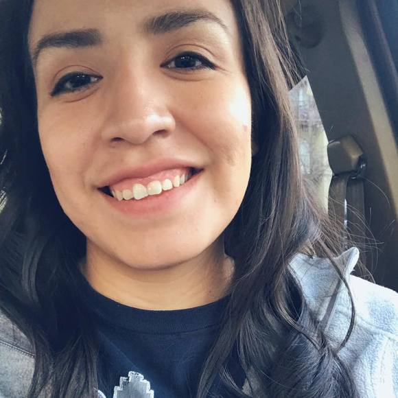 Profile Picture of Amy Aaron (@amyaaron04) on Poshmark