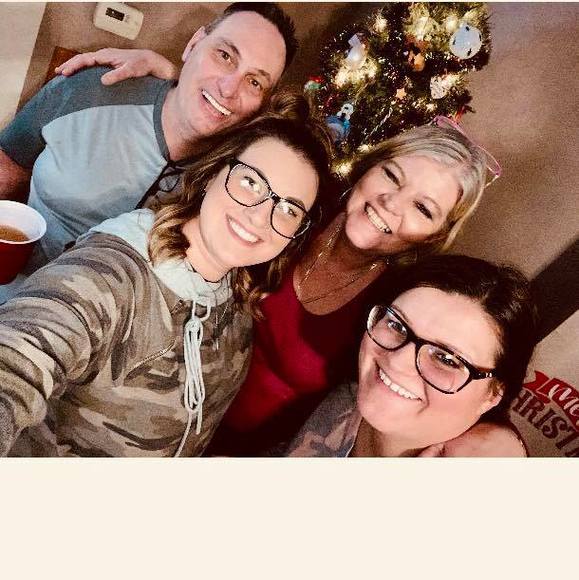 Profile Picture of Melissa Druschel (@mdruschel) on Poshmark