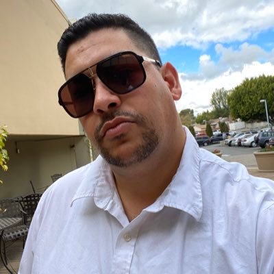 Profile Picture of Andrew (@Andrew_of_Troy) on Twitter