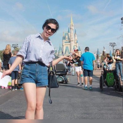 Profile Picture of Caroline Yu (@Carolin65124810) on Twitter