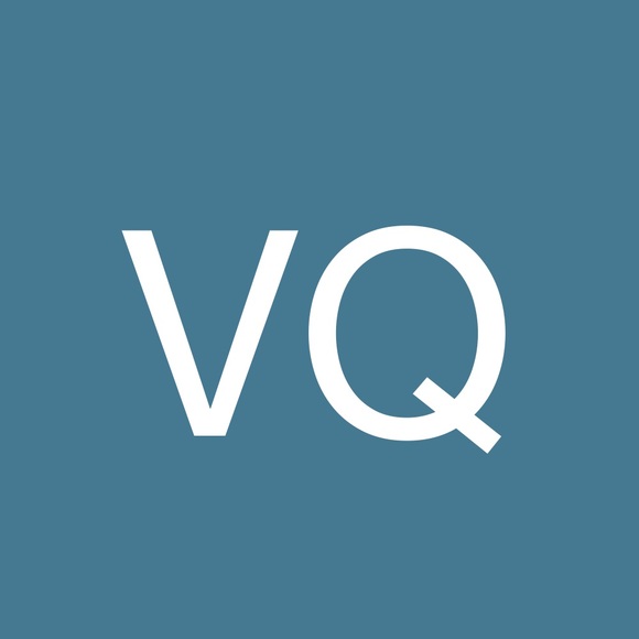 Profile Picture of Victorious Quinby (@quinll_1818yao) on Poshmark