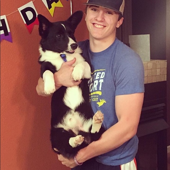 Profile Picture of Trey Ahring (@t_ahring2354) on Poshmark