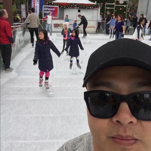 Profile Picture of Tony So (@hkc1221) on Poshmark