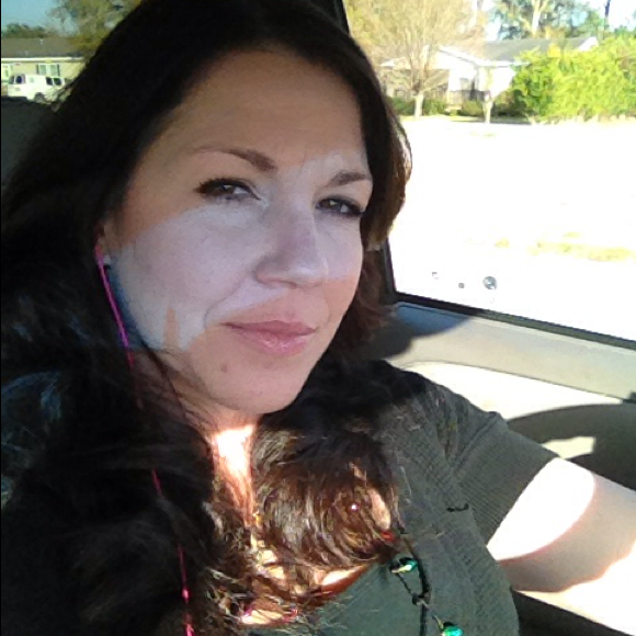 Samantha Veillon - Poshmark Profile Picture of Samantha Veillon (@samantha_v) on Poshmark