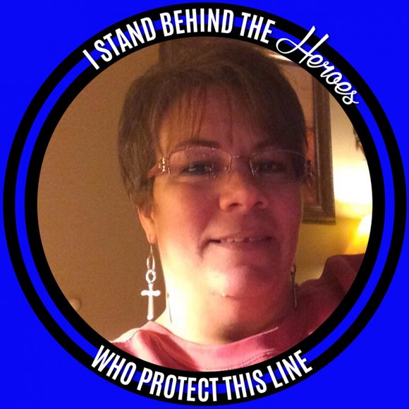 Profile Picture of Kelly Keziah (@kkeziah1965) on Poshmark