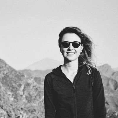 Profile Picture of Olivia Crowe (@LivKCrowe) on Twitter