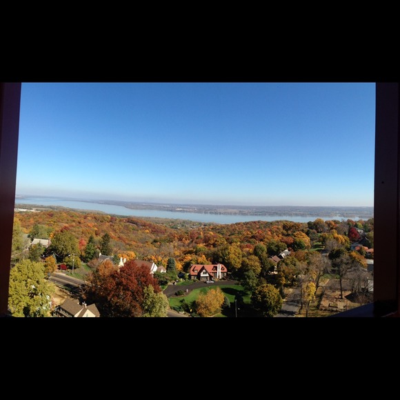 Profile Picture of Mindy Motteler (@mselfridge) on Poshmark