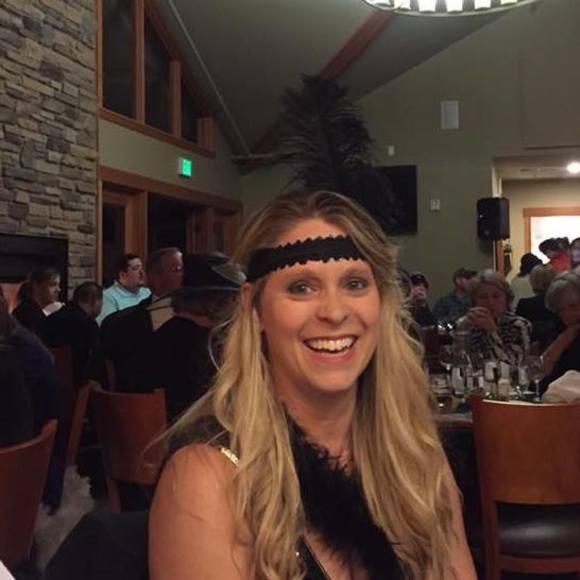 Profile Picture of Jennifer Renecker (@jennren12) on Poshmark