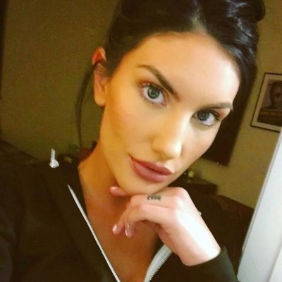 Profile Picture of Kimberly Schlegel (@OliviaS89396859) on Twitter