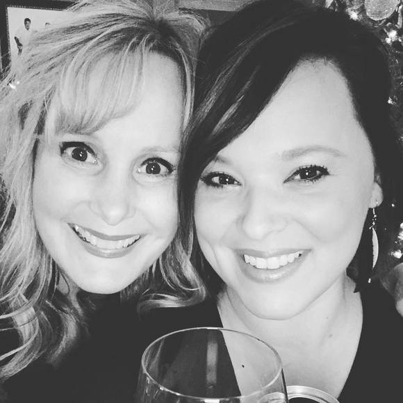 Amanda Frischmon - Poshmark Profile Picture of Amanda Frischmon (@mgb2137) on Poshmark