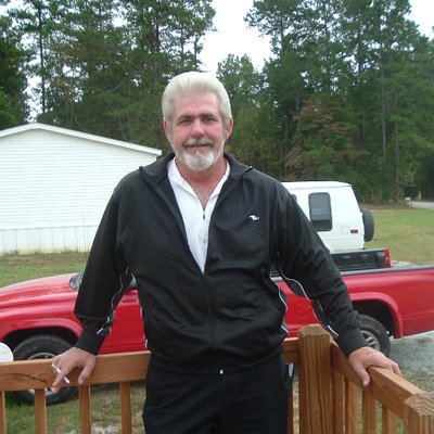 Profile Picture of Harley McAlister (@Randy38746800) on Twitter