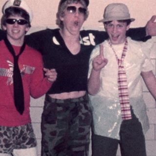 AppletonEast EightySeven - Facebook Profile Picture of AppletonEast EightySeven (@appletoneast.eightyseven) on Facebook