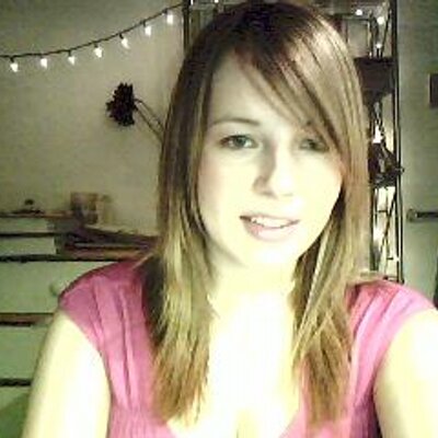 Profile Picture of Amanda Fulton (@AmorAmanda) on Twitter