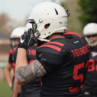 Profile Picture of Andy (@andiPeri) on Twitter