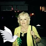 Profile Picture of helen decker (@deckerhelen) on Instagram