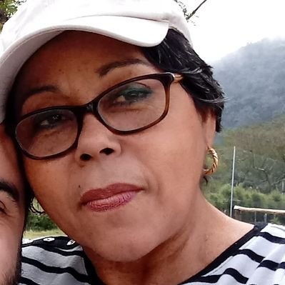 Profile Picture of Julia Ester Alvarez (@JuliaEsterAlva1) on Twitter