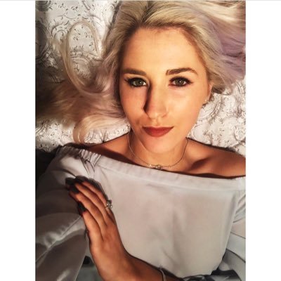 Profile Picture of Faye Ridall (@faye_ashley) on Twitter