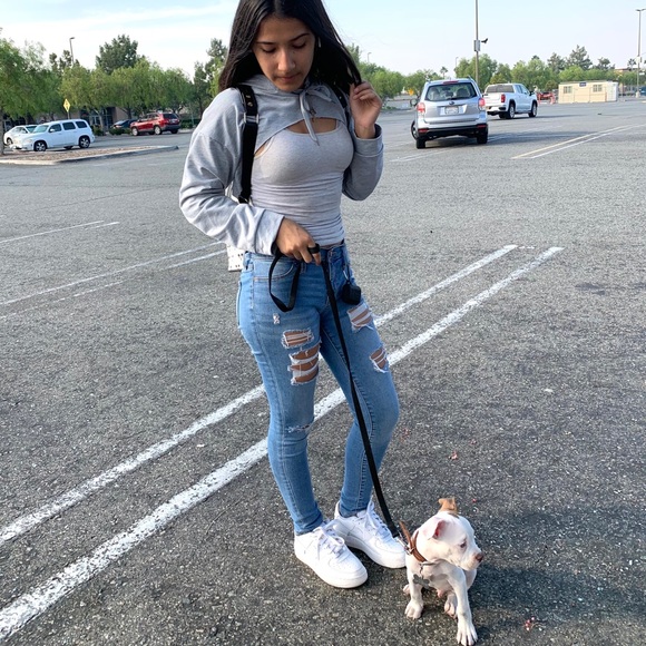 Profile Picture of Ruby Esparza (@rubyesparza11) on Poshmark