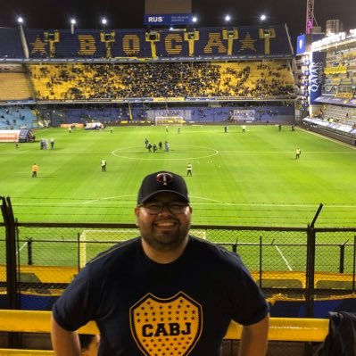 Profile Picture of Carlos Reyes (@C_Treyes) on Twitter