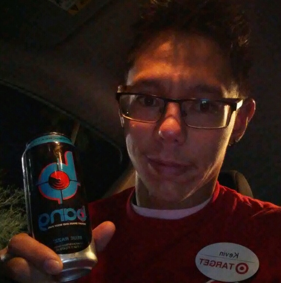 Kevin Roberts - Poshmark Profile Picture of Kevin Roberts (@roach13236) on Poshmark