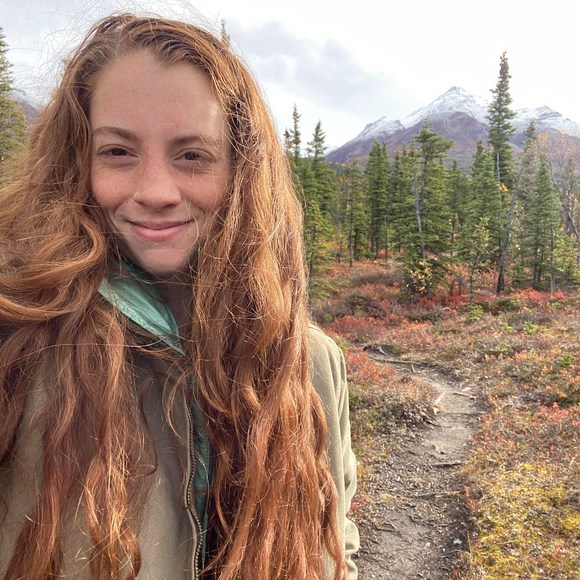 Profile Picture of Megan Stayer (@mstayer) on Poshmark