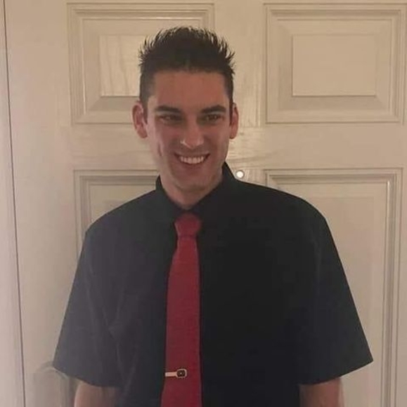 Profile Picture of Dustin Leach (@slipknotkill666) on Poshmark