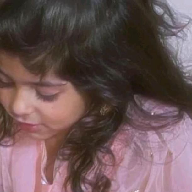 LaurieCopeland - Tiktok Profile Picture of LaurieCopeland (@7vdsqpqenfi) on Tiktok