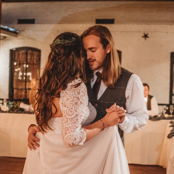 Audrey Westerholt - Poshmark Profile Picture of Audrey Westerholt (@audreyschembra) on Poshmark