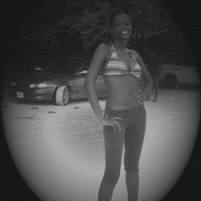 Profile Picture of Stacy Ann  Mitchell (@staci390) on Twitter