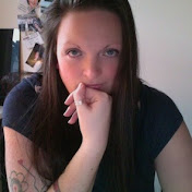 Profile Picture of Jen Randall (@misscoask) on Youtube