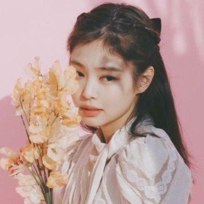 Profile Picture of 𝙟𝙚𝙣𝙣𝙞𝙚𝙣𝙜𝙡𝙞𝙨𝙝 (@solnnievim) on Twitter