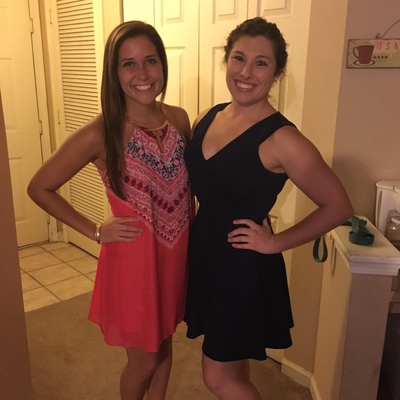 Profile Picture of Bonnie Baczewski (@bbaczewski) on Poshmark