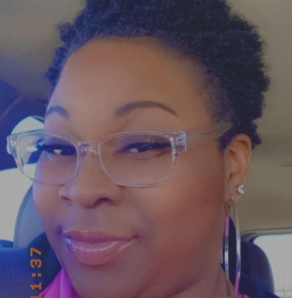 Profile Picture of Shawanda Selvage (@mizzoutspoken99) on Poshmark