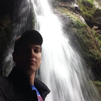 Profile Picture of THE BOZ (@andrew_bosler) on Twitter