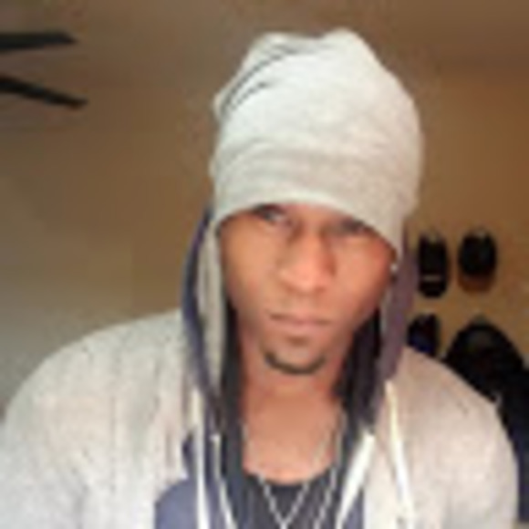 Profile Picture of Kevin Bailey (@nyckay88) on Poshmark