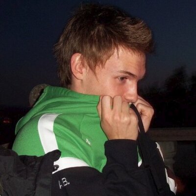 Profile Picture of Andrew Burnside (@BurnoPrincess) on Twitter