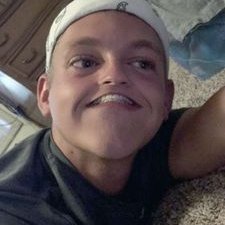 Profile Picture of Christopher Hibbard (@its_chris99) on Twitter